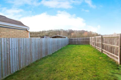 3 bedroom semi-detached house for sale, Swift Close, Hampton Vale, Peterborough