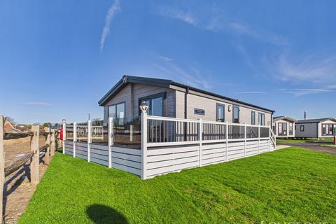 2 bedroom park home for sale, Alberta Holiday Park