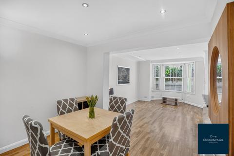 2 bedroom flat for sale, Yonge Park, London