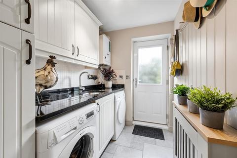 5 bedroom detached house for sale, Holyrood Avenue, Lodge Moor, Sheffield