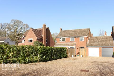 undefined, The Green Little Ellingham, Attleborough