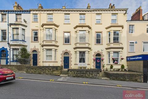 Albemarle Crescent, Scarborough, North Yorkshire YO11 1XS