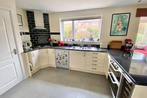 4 bedroom detached house for sale, Heron Lane, Stratford-upon-Avon