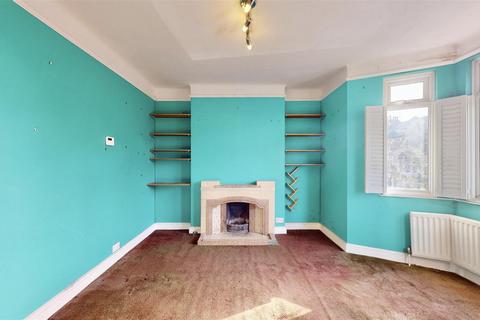 2 bedroom flat for sale, Savernake Road, Hampstead Heath, NW3