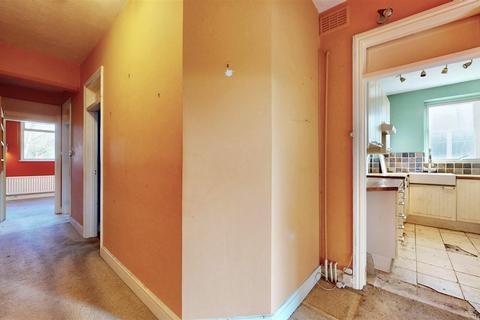 2 bedroom flat for sale, Savernake Road, Hampstead Heath, NW3