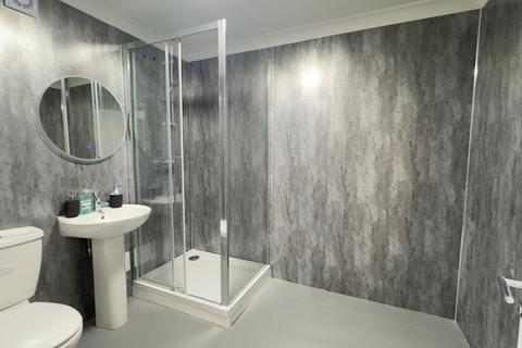 Studio to rent, High Street, Southamtpon SO14