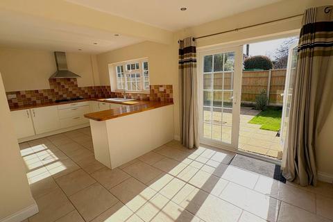 4 bedroom end of terrace house for sale, Lodge Gardens, Alverstoke, Gosport PO12 3PY