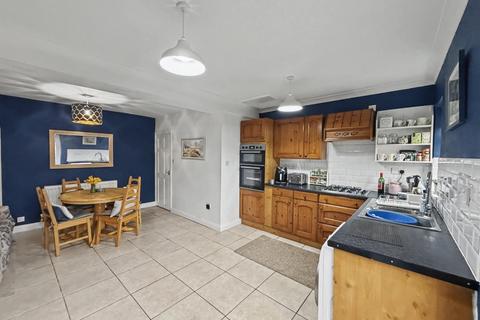 2 bedroom semi-detached house for sale, 38 Naseby Road, Rugby, CV22 5NH