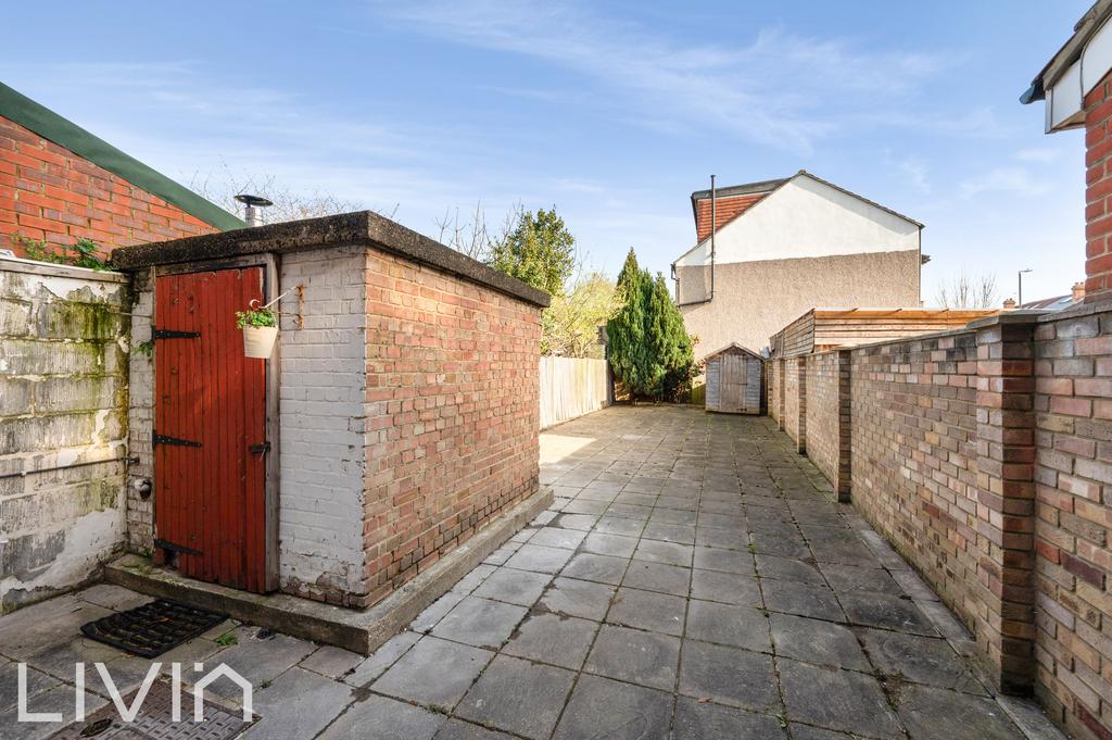 Rowan road,228  33