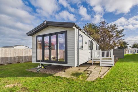 undefined, Silver Sands Holiday Park
