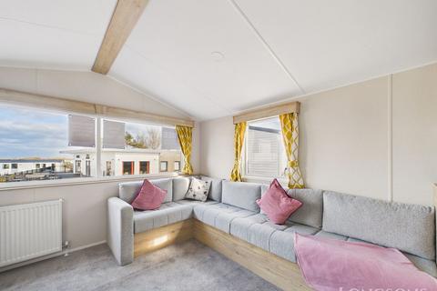 undefined, Silver Sands Holiday Park