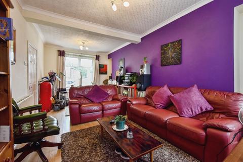 3 bedroom terraced house for sale, Cwmaman Road, Aberdare