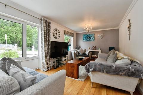 undefined, Cypress Court, Aberdare