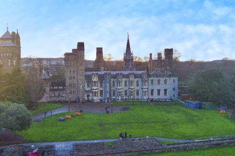 1 bedroom flat for sale, Landmark Place, Cardiff