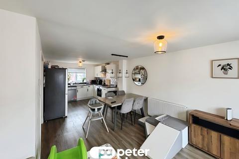undefined, Cae'r Delyn, Oakdale, Blackwood