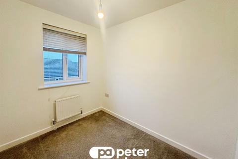 3 bedroom semi-detached house for sale, Cae'r Delyn, Oakdale, Blackwood