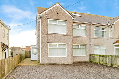 5 bedroom semi-detached house for sale, Port Road East, Barry