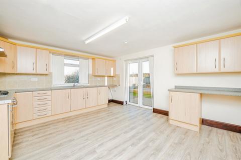 5 bedroom semi-detached house for sale, Port Road East, Barry