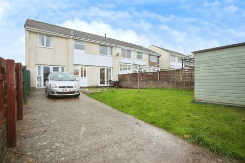 undefined, St. James Close, Maesycwmmer, Hengoed
