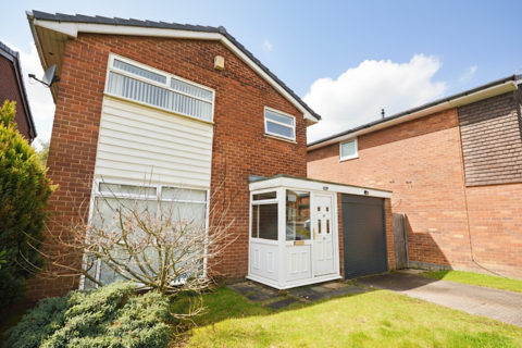 3 bedroom detached house for sale, Hey Croft ,Whitefield, M45 7HX
