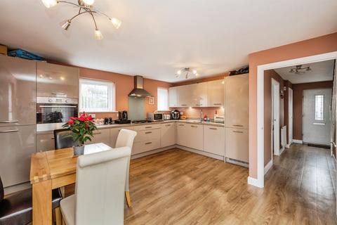 4 bedroom detached house for sale, Hooper Way, Tonna, NEATH