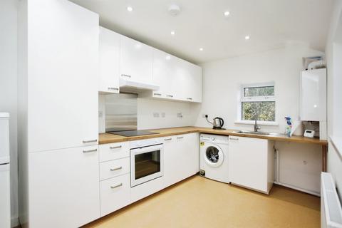 3 bedroom terraced house for sale, Cefn Road, Rogerstone, Newport