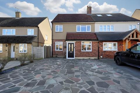 3 bedroom semi-detached house for sale, Eldred Gardens, Upminster RM14