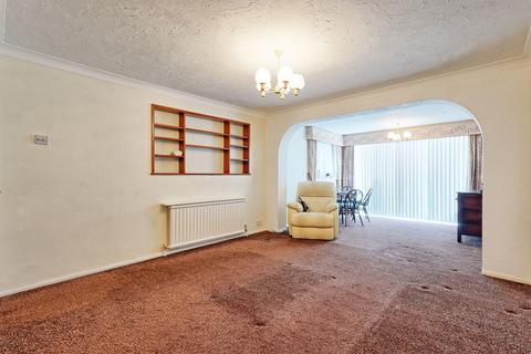 3 bedroom semi-detached house for sale, Eldred Gardens, Upminster RM14