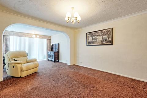 3 bedroom semi-detached house for sale, Eldred Gardens, Upminster RM14