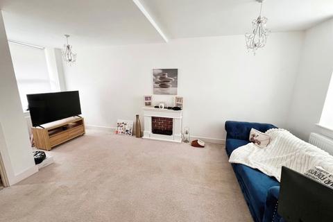 2 bedroom end of terrace house for sale, Miskin Road, Tonypandy