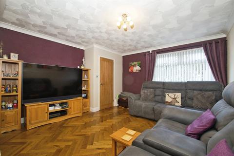 4 bedroom semi-detached house for sale, Cynon View, Cilfynydd, Pontypridd