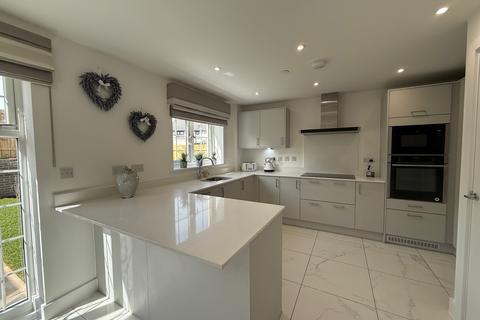 4 bedroom detached house for sale, Sandy Lane, Ystradowen, Cowbridge