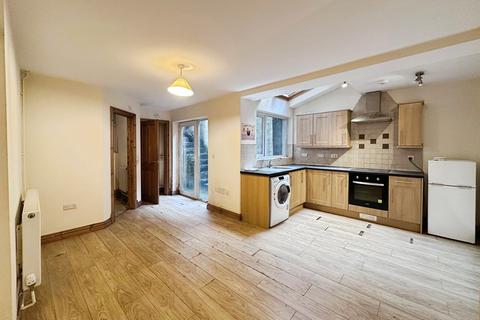 undefined, Heathfield, Swansea