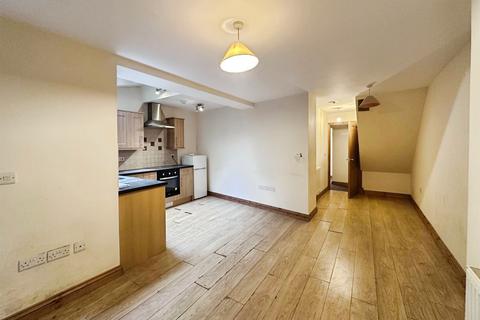 undefined, Heathfield, Swansea