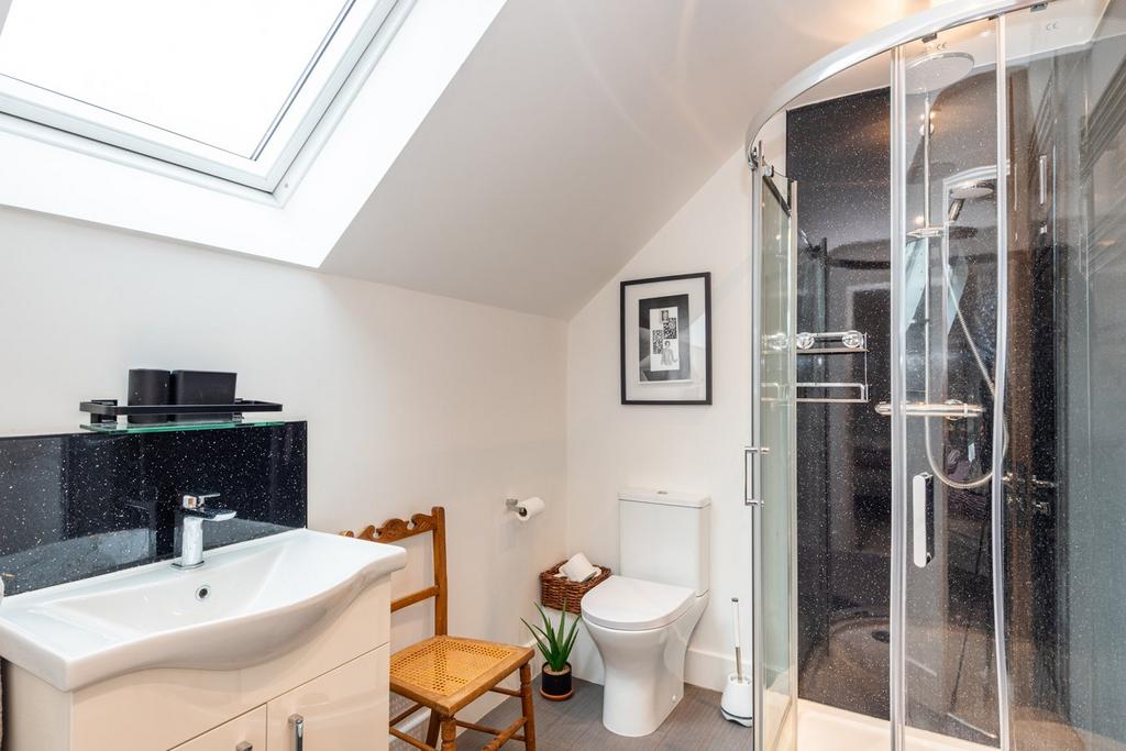 En-Suite Shower Room 1