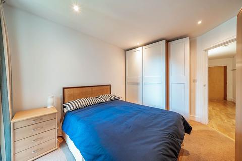 1 bedroom flat to rent, City Walk, London, SE1