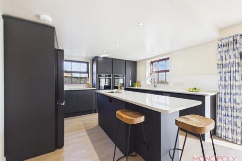 undefined, Cymau, Wrexham