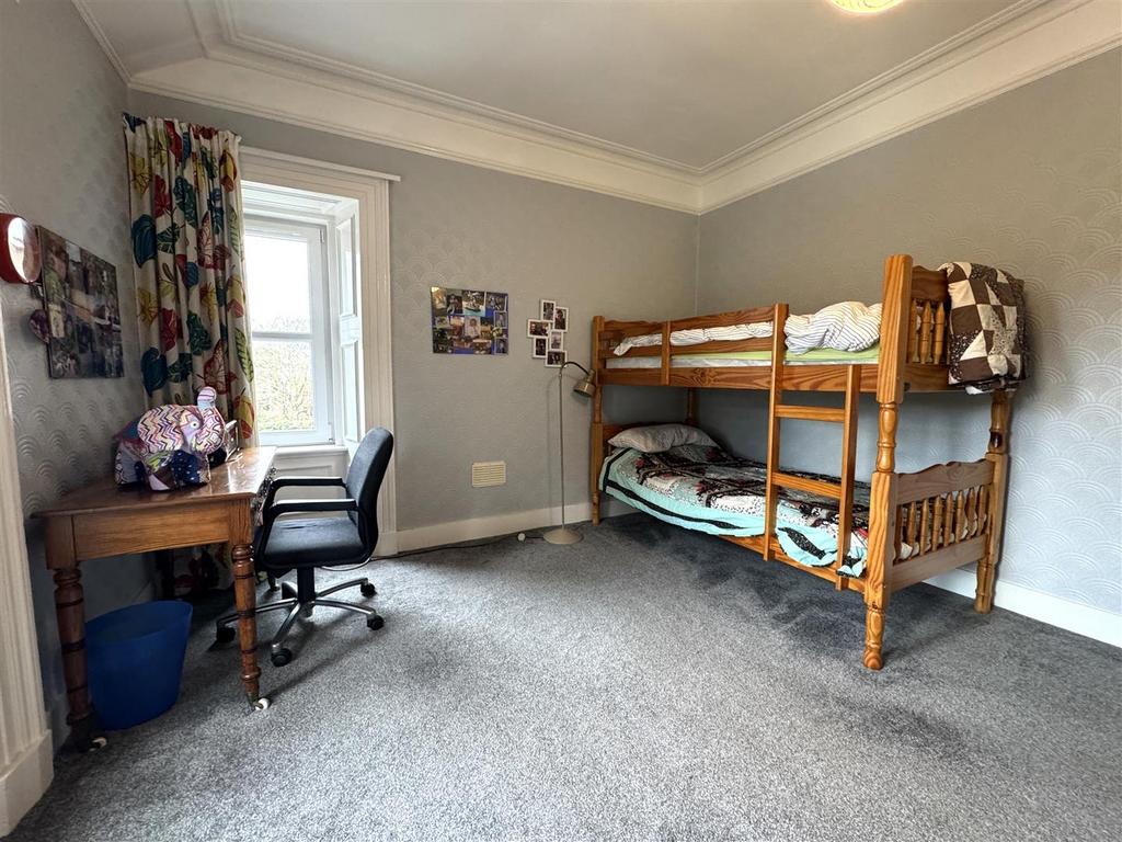 Bedroom 3.jpg