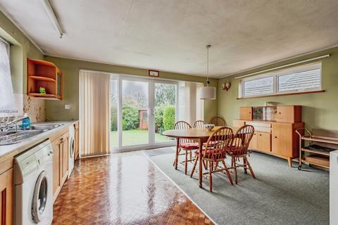 undefined, Summersvere Close, Crawley