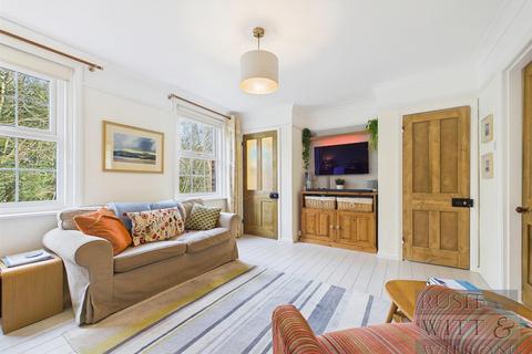 undefined, Eatenden Lane, Mountfield, Robertsbridge