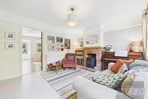 3 bedroom semi-detached house for sale, Eatenden Lane, Mountfield, Robertsbridge