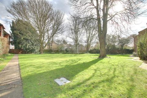 undefined, Harvey Goodwin Gardens, Cambridge