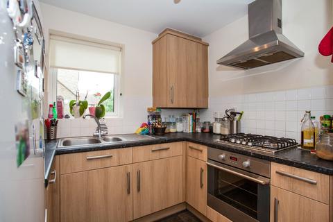 1 bedroom flat to rent, Alice Bell Close, CB4