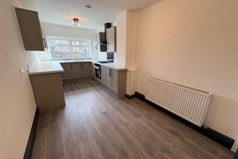 4 bedroom semi-detached house for sale, Holly Hall Lane, Wyke, Bradford