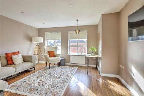 2 bedroom flat for sale, Beckets View, Northampton, Northamptonshire, NN1