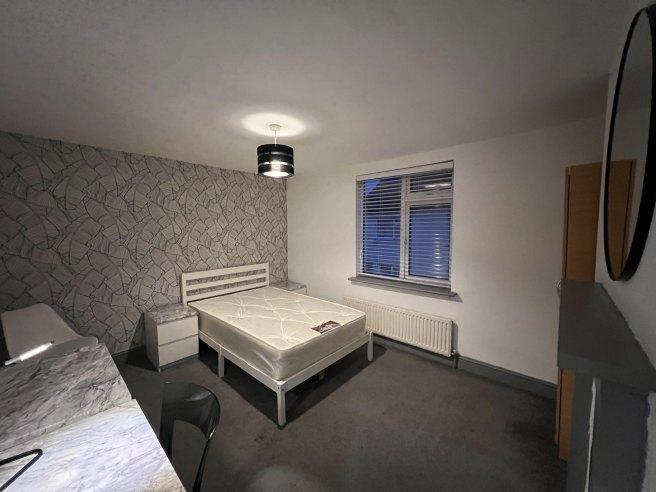 Saunders-street-me7-1hy-955956