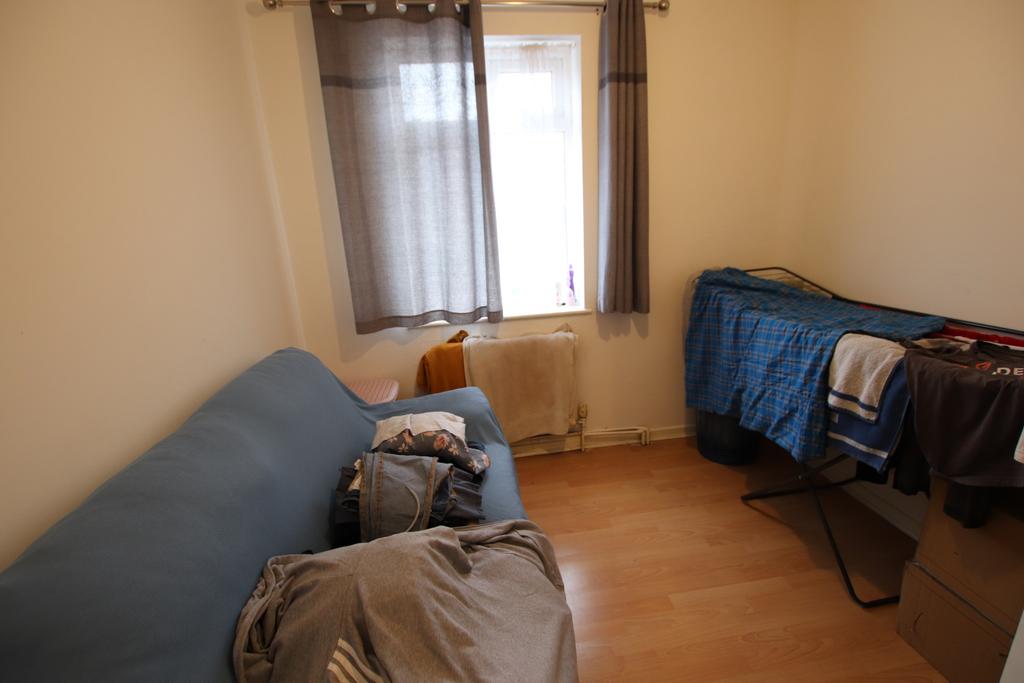 Bed 3