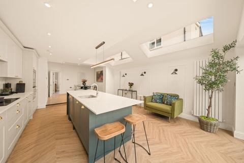4 bedroom terraced house for sale, Rigeley Road, London, NW10