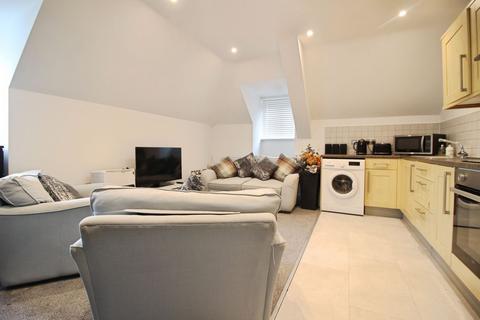 undefined, High Street, Swindon SN6