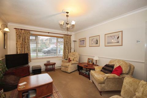 4 bedroom detached house for sale, Risdale Close, Leamington Spa